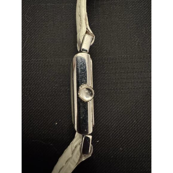 Coach Silver Toned ladies' tank watch - Picture 7 of 8